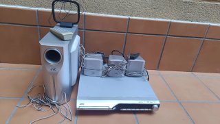 Home Cinema JVC TH-S3 con DVD y Altavoces