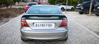 Mercedes-Benz Clase C 2005