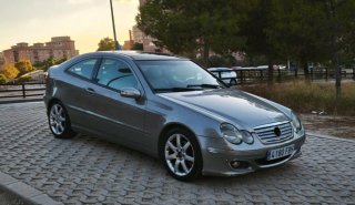 Mercedes-Benz Clase C 2005