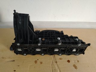 Colector de Admisión Mercedes-Benz OM651
