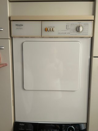 Secadora Miele Novotronic Monsun