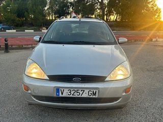 Ford Focus 2000