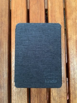 Kindle 10ª Geração com Capa Original