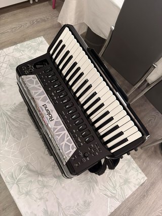 Acordeón Roland V-Accordion FR-8x