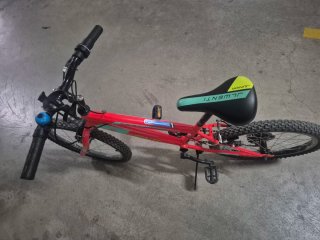 Bicicleta de Montaña Infantil Roja
