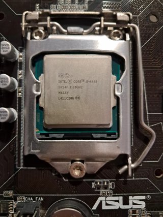 Placa Base Asus B85M-G + i5 4440 + 16GB RAM