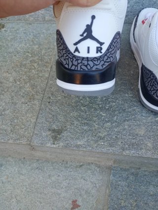 Jordan 3 Rosse Bianche Taglia 40