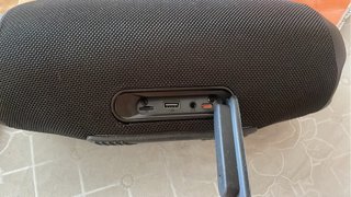 Altavoz JBL Boombox Negro y Naranja