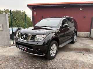 Nissan Pathfinder 2.5DCI 175 LE