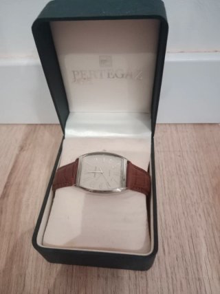 Reloj Pertegaz con Correa de Piel