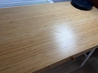 Escritorio LILLASEN de Ikea