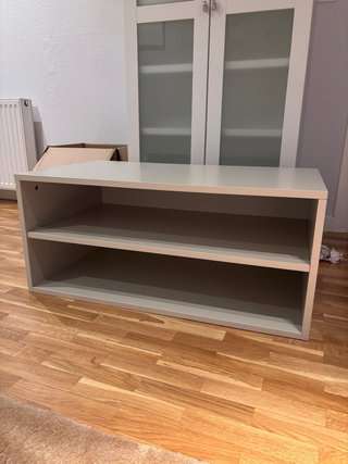 Mueble bajo TV gris madera