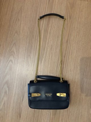 Bolso Guess Negro Cadena Dorada