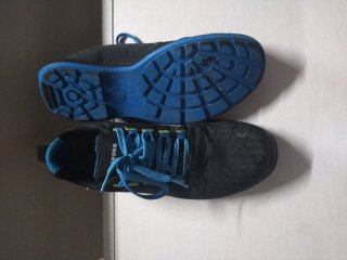 Zapatos de seguridad hombre negros y azules