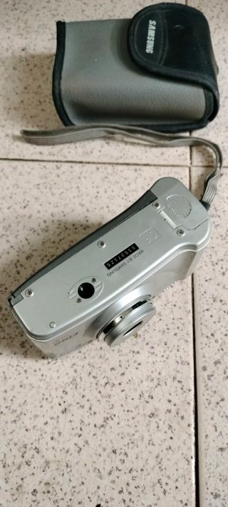 Cámara Analógica Samsung Fino 800