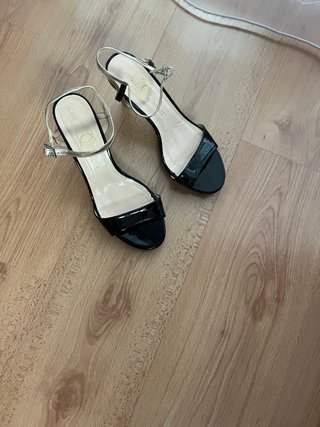 Sandalias de fiesta CAYETANO GIMENEZ negras y dora