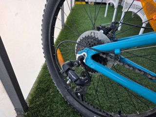 Bicicleta Scott Scale 400 24 pulgadas