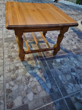 Mesa Auxiliar o Centro de Madera