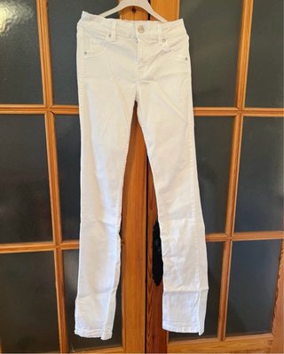 Lote de 3 pantalones Zara, Berska y local