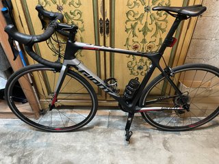 Bicicleta de carretera Giant Advanced 2019