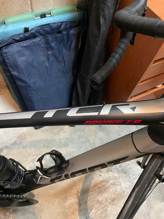 Bicicleta de carretera Giant Advanced 2019