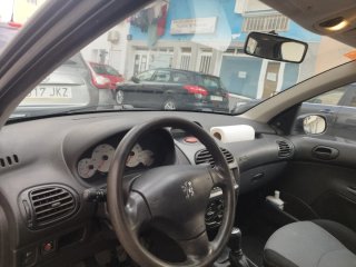 Peugeot 206 2004