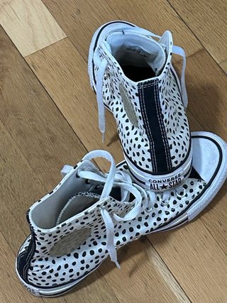 Zapatillas Converse Altas con Topitos