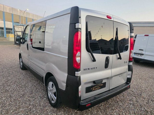 Renault Trafic 2011