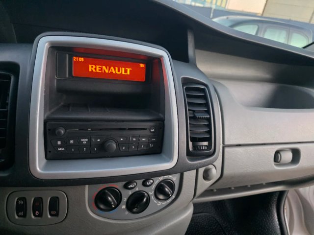 Renault Trafic 2011