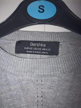 jersey Bershka Gris Talla XS