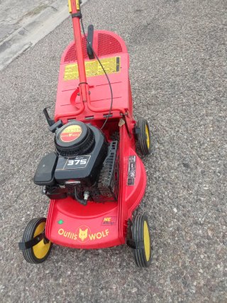Cortacésped gasolina Outils WOLF 375
