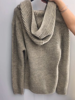 Giacca uomo beige con alamari neri