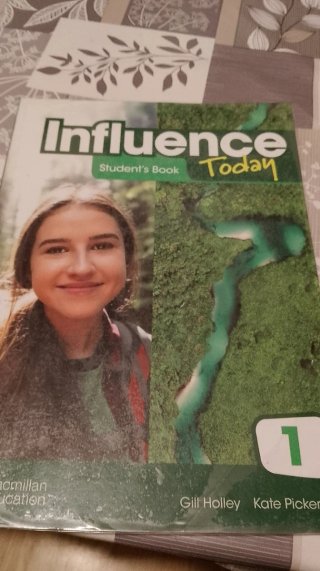 INFLUENCE TODAY 1 Student's book: libro de text...