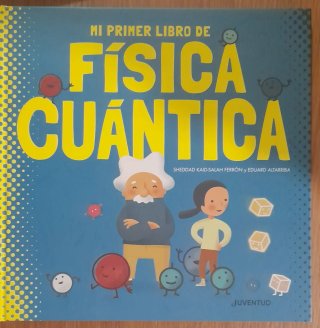Varios libros juveniles.