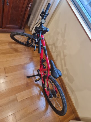Bicicleta junior de montaña rockrider st900 24".