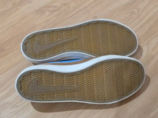 Zapatillas Nike Marrones y Azules