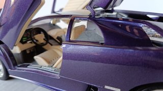 1/18 MODELLO LAMBORGHINI DIABLO VIOLA BURAGO