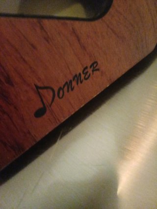 Soporte Donner para Guitarra