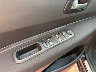Peugeot 3008 Sport Pack 12 MESES DE GARANTIA