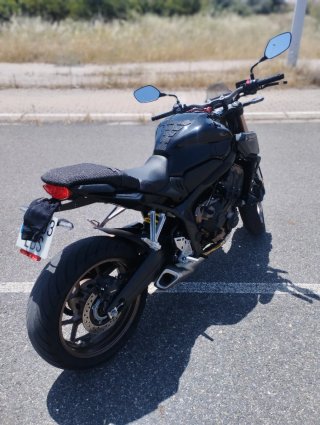 Honda CB650R (2019)
