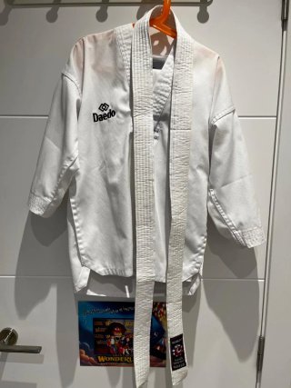 Kimono Taekwondo Daedo Blanco talla 100-120cm