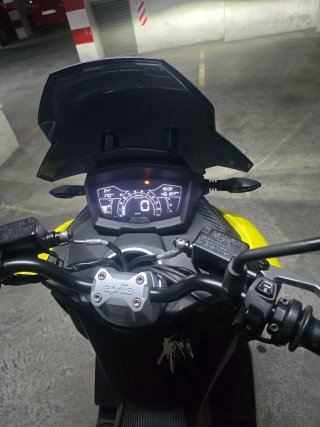 Aprilia SR GT 125 Scooter Negra/Amarilla
