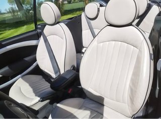 MINI Cabrio 2012