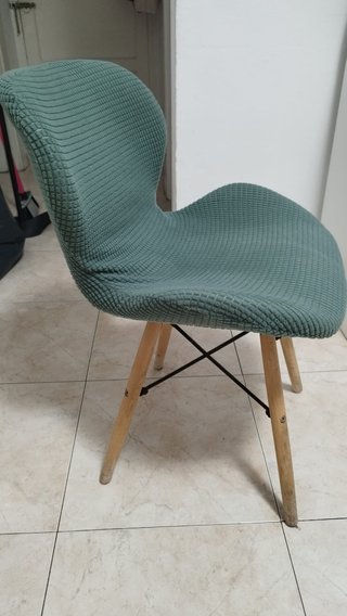 Mesas extensibles de Salón y cuatro sillas