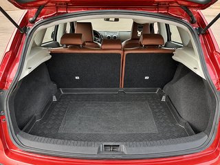 NISSAN QASHQAI 2.0 dCi TEKNA 4x4 AUTOMÁTICO · 150