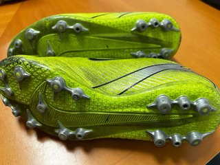 Botas de fútbol Nike Air Zoom talla 33,5