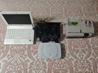 Consola PS1, NES, Portátil y Mando PS2