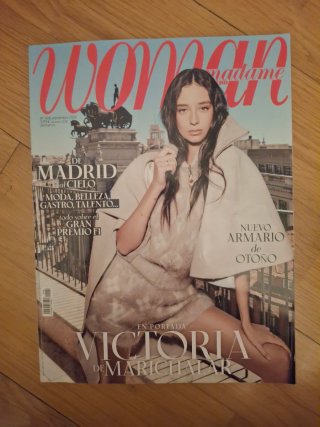 Woman. Revista.
