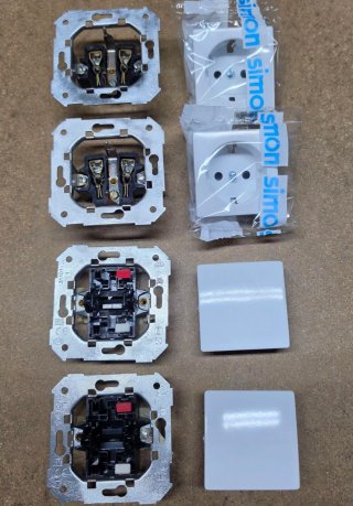 Set  mecanismos Simon 82