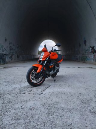 Kawasaki ER6-n NAKED Naranja/Negra